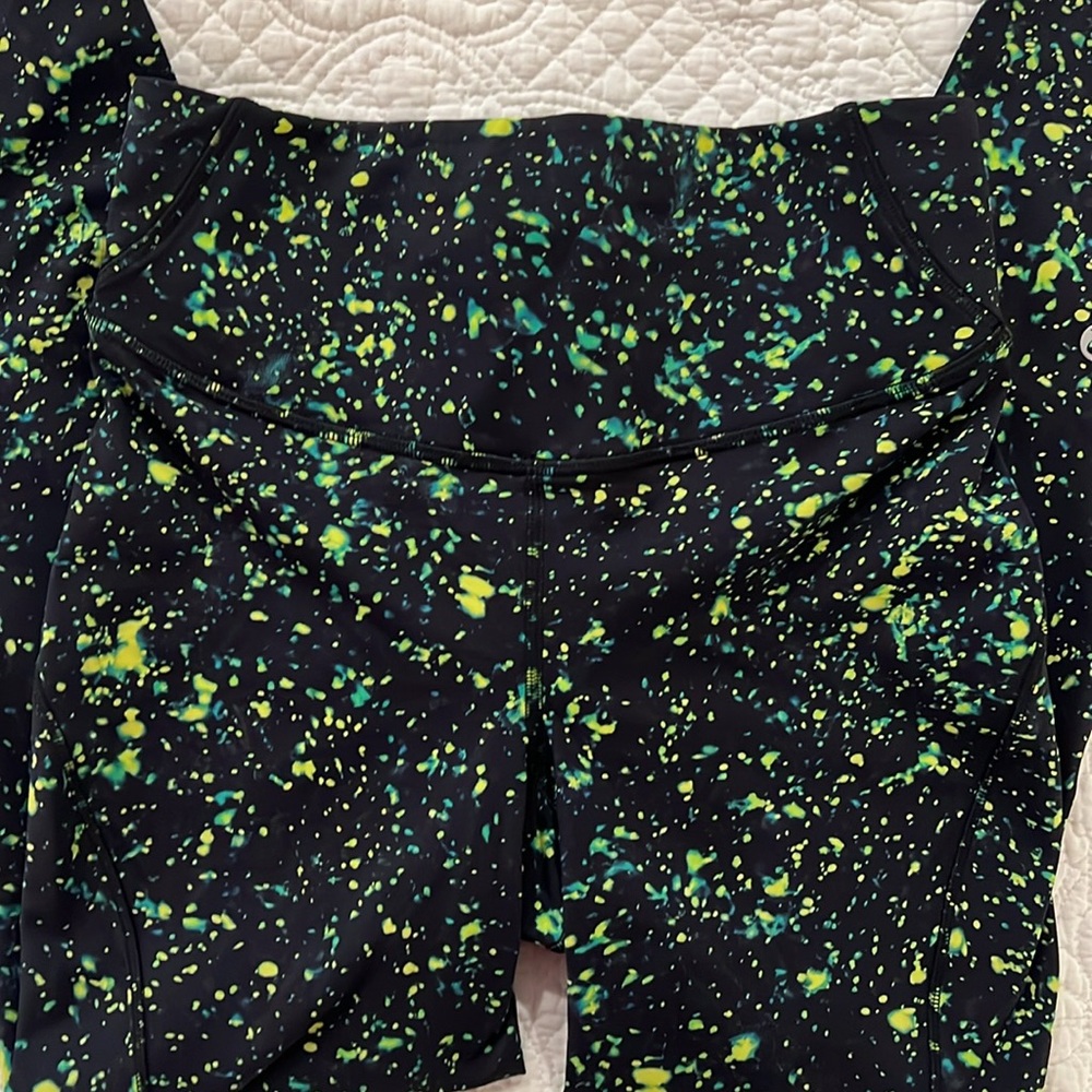 Lululemon Base Pace High-Rise Running Tight 25" Size 4 - Picture 3 of 12